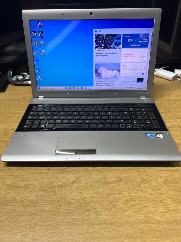 8GB i3 Samsung HD Laptop 500GB,Window 10,Office,Ready