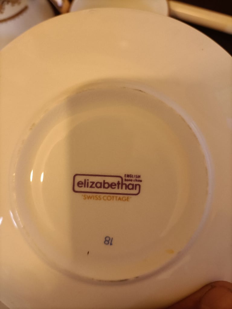 Elizabethan vintage fine china set. As per pictures. Collection only 
