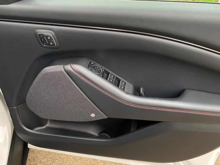 2022 Ford Mustang Mach-E Extended Range 91kWh AWD 5dr HATCHBACK Electric Automatic