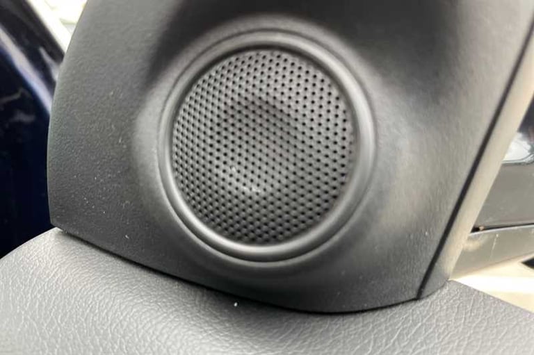 2020 Mitsubishi Outlander 2.0 MIVEC Design SUV 5dr Petrol CVT 4WD Euro 6 (s/s) (150 ps) SUV Petro...