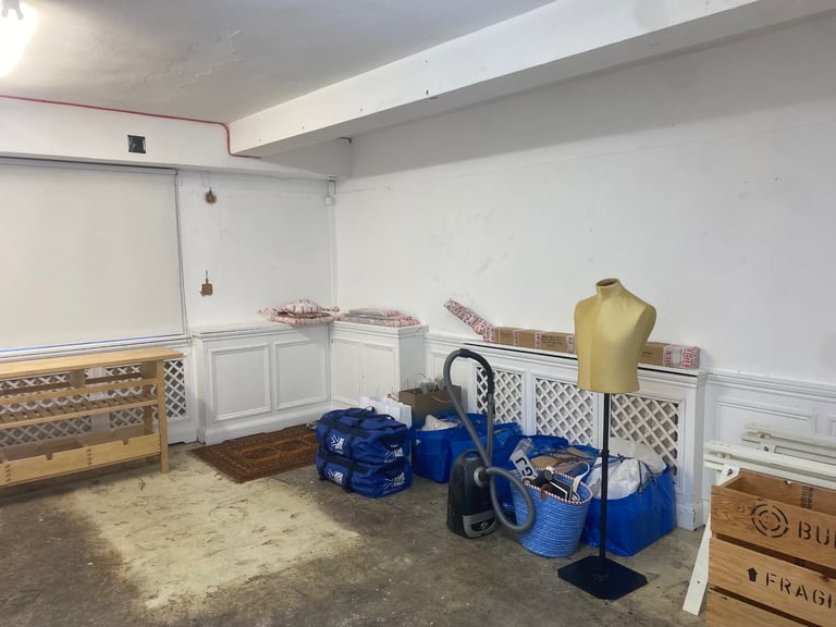 Great Artist Studio to let approx 330sqft