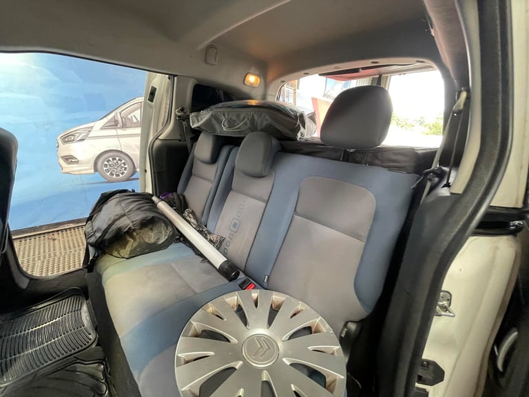 2009 Citroen Berlingo Berlingo Multispace VTR HDi 75 Camper DIESEL Manual
