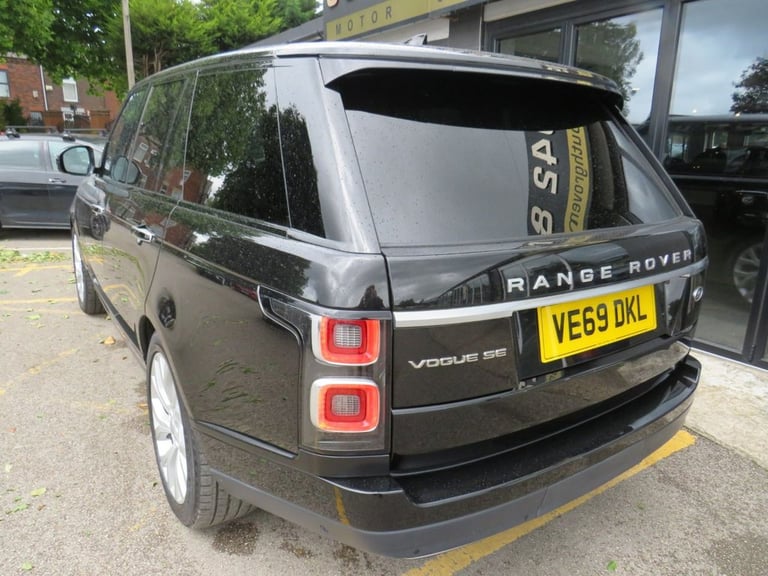 2019 Land Rover Range Rover 3.0 SD V6 Vogue SE SUV 5dr Diesel Auto 4WD Euro 6 (s/s) (275 ps) ESTA...