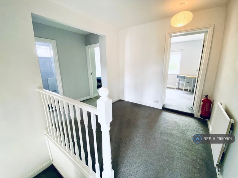 7 bedroom house in Eagle Street, Leamington Spa, CV31 (7 bed) (#2659901)