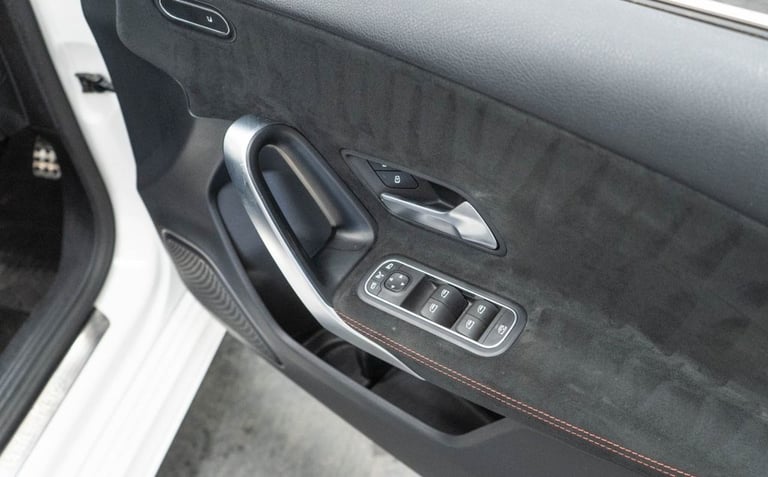 2020 20 MERCEDES-BENZ A-CLASS 1.3 A200 AMG LINE (EXECUTIVE) HATCHBACK 5DR PETROL