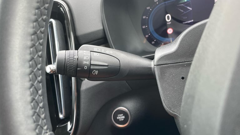 2024 Volvo XC40 Ultra B3 Mild hybrid ESTATE Petrol/Electric Hybrid Automatic