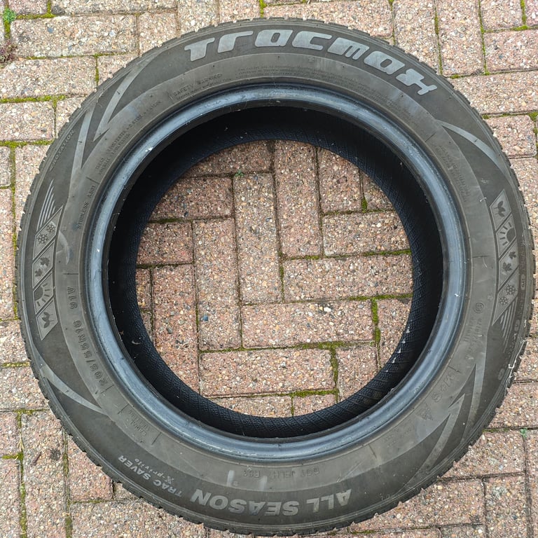 205/55 R16 91V All Seasons Part Worn Tyre