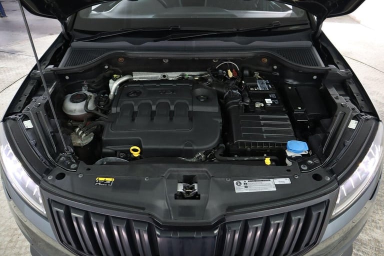 2019 Skoda Karoq 2.0 TDI Sport Line 4x4 5dr ESTATE DIESEL Manual