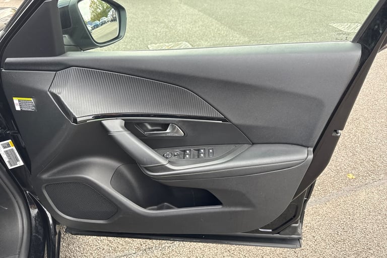 2021 Peugeot E-2008 50kWh GT Auto 5dr SUV Automatic