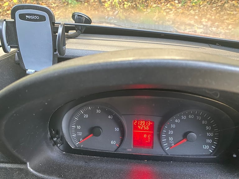 MUST SELL  - Volkswagen, CRAFTER, 2010, LWB manual 6 speed 2459 (cc)