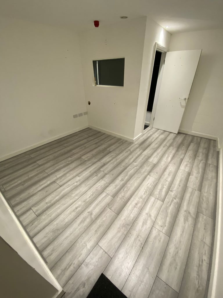 CONTENT SPACE, BEAUTY ROOM, HAIR & NAILS, MUSIC STUDIO to Rent, Bermondsey, South East London