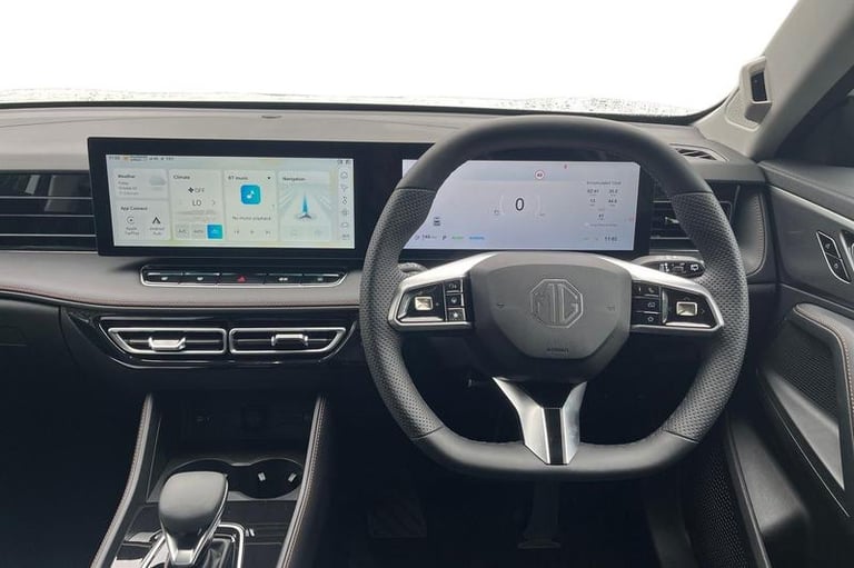 2025 MG MG HS 1.5 T-GDI Hybrid+ Trophy 5dr Auto Automatic Hatchback Hybrid Automatic