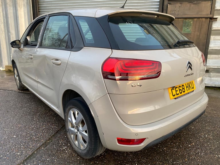 2019 68 REG CITROEN C4 PICASSO 1.6HDi STARTS. DAMAGED REPAIRABLE SALVAGE *ULEZ*