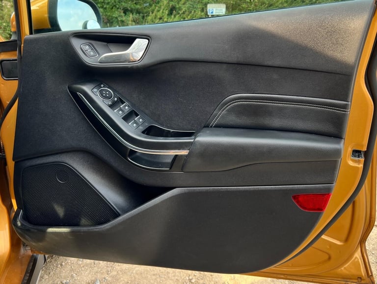 2020 Ford Fiesta 1.0T EcoBoost Active X Euro 6 (s/s) 5dr HATCHBACK Petrol Manual