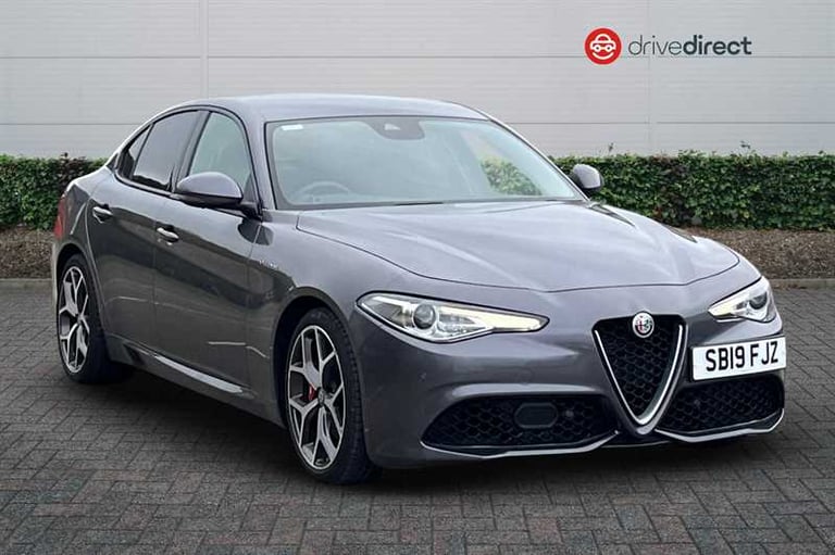image for 2019 Alfa Romeo Giulia 2.0 TB 280 Veloce 4dr Auto SALOON PETROL Automatic