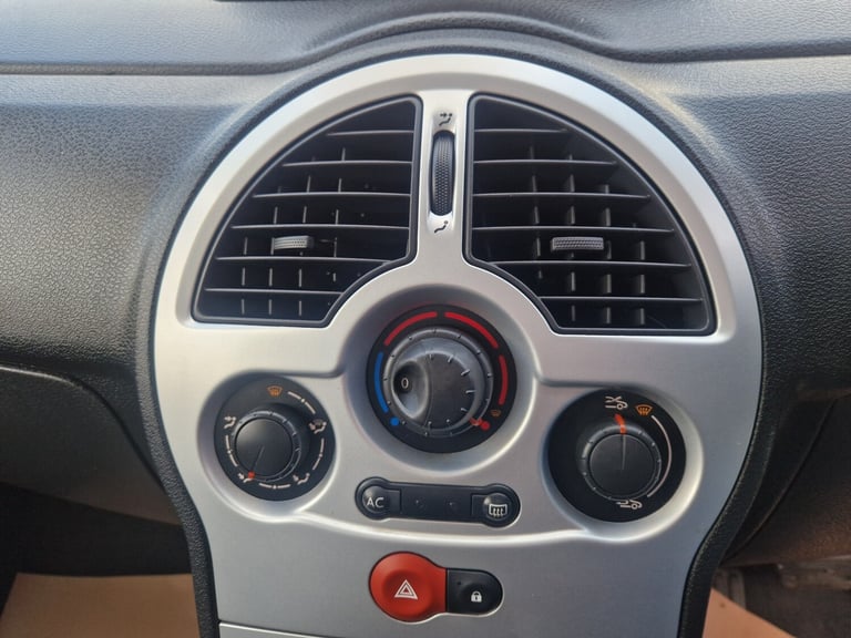2008 Renault Grand Modus 1.6 Dynamique 5dr Auto HATCHBACK Petrol Automatic
