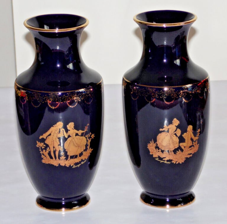 image for 2 x VINTAGE PORCELAIN LIMOGES COBOLT BLUE & 24k GOLD HAND PAINTED FRENCH VASES