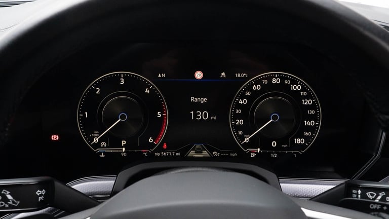 2023 Volkswagen Touareg (23 Reg) 3.0TDI V6 R-Line Tech Estate Diesel Automatic