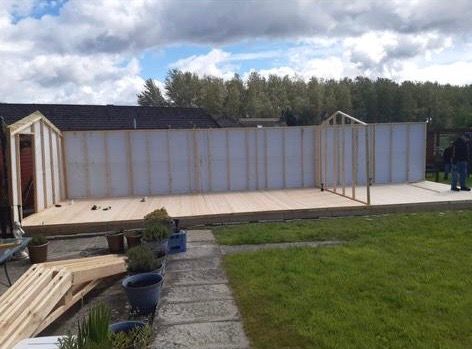 Sectional Wooden Lodge 12m x 3.6m (39ft x 12ft). Dismantled. Delivery available.
