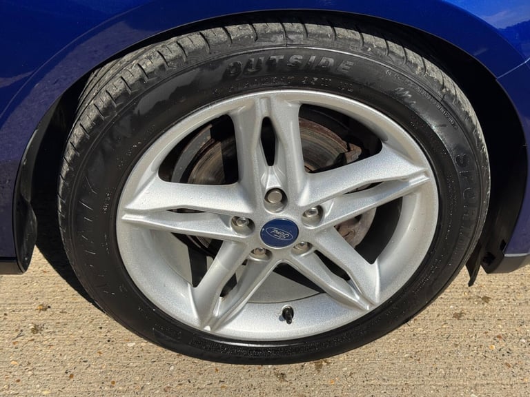 2017 Ford Focus 1.5 TDCi Titanium Euro 6 (s/s) 5dr HATCHBACK Diesel Manual