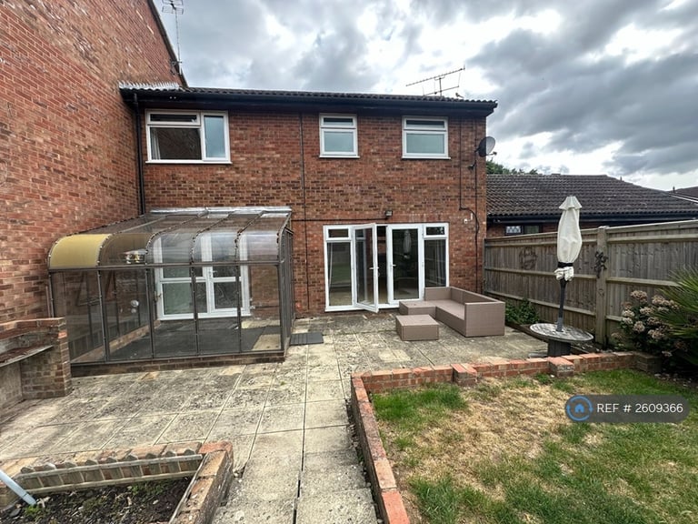 1 bedroom in Fleetham Gardens, Lower Earley, Reading, RG6 (#2609366)