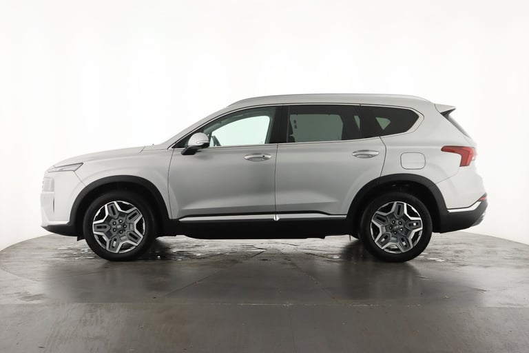 2022 Hyundai Santa Fe 1.6 TGDi Hybrid Ultimate 5dr Auto Estate Hybrid Automatic
