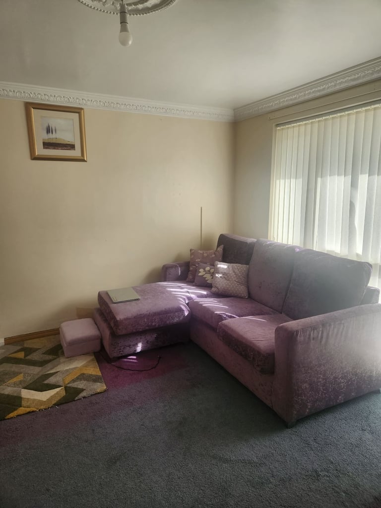 Double room to rent for 2 boys 