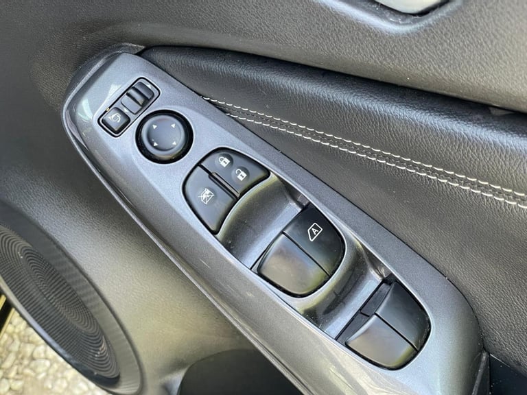 2024 Nissan Juke 1.0 DIG-T N-Connecta Euro 6 (s/s) 5dr HATCHBACK Petrol Manual