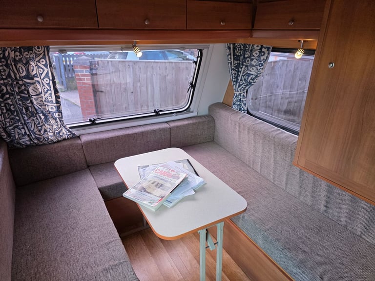 Freedom jetstream twinsport caravan 2014