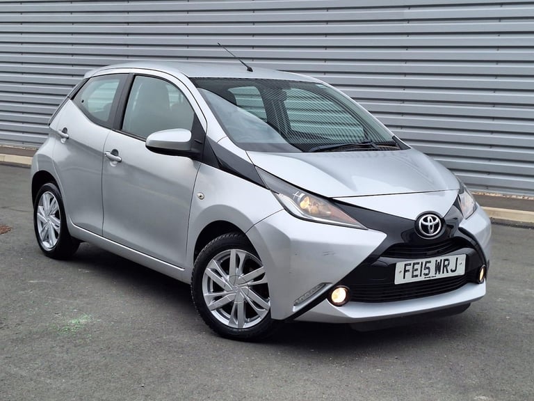 image for 2015 Toyota AYGO 1.0 VVT-i x-pression Euro 5 5dr Euro 5 HATCHBACK Petrol Manual