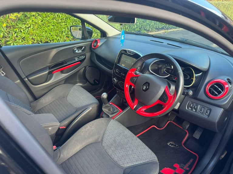 Renault, CLIO, Hatchback, 2013, Manual, 898 (cc), 5 doors