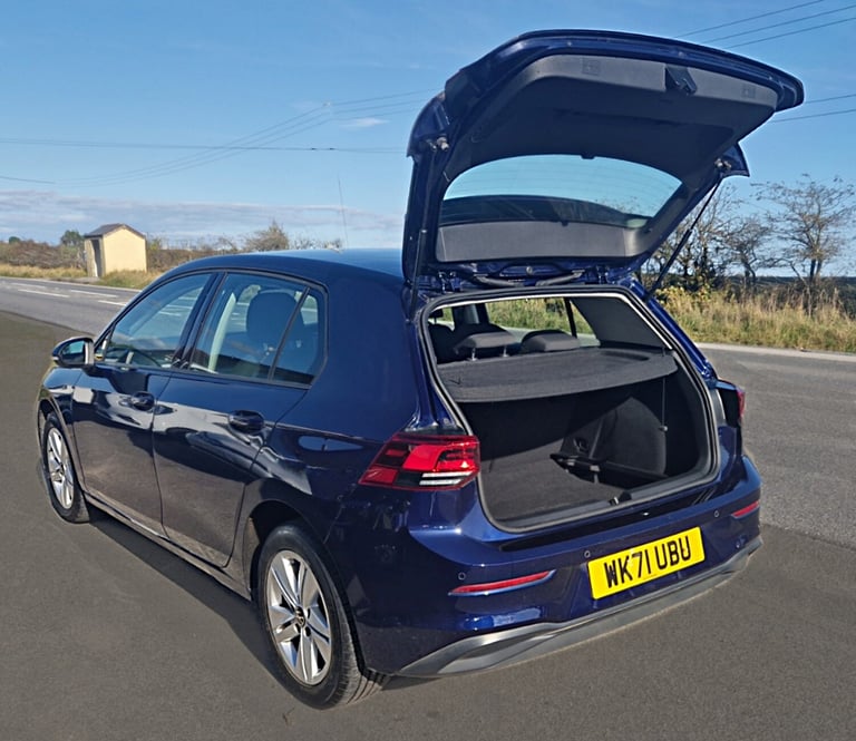 2021 Volkswagen Golf 1.5 TSI Life 5dr HATCHBACK Petrol Manual