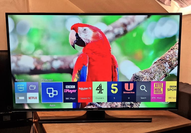 image for Smart TV Samsung 50 inch GOOD WORKING 