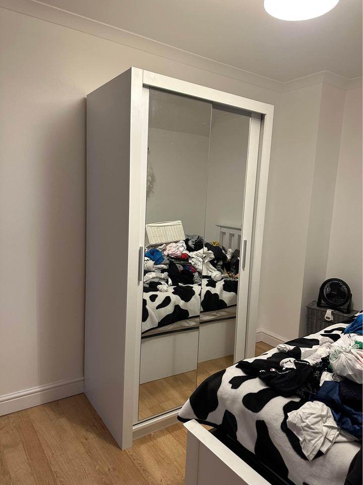 Brand New Chicago Wardrobe With Sliding Mirror 2/3 Doors!! DM NOW!!