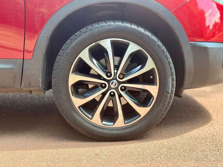 2013 Nissan Qashqai 1.6 Qashqai 360 CVT 5dr SUV Petrol Automatic