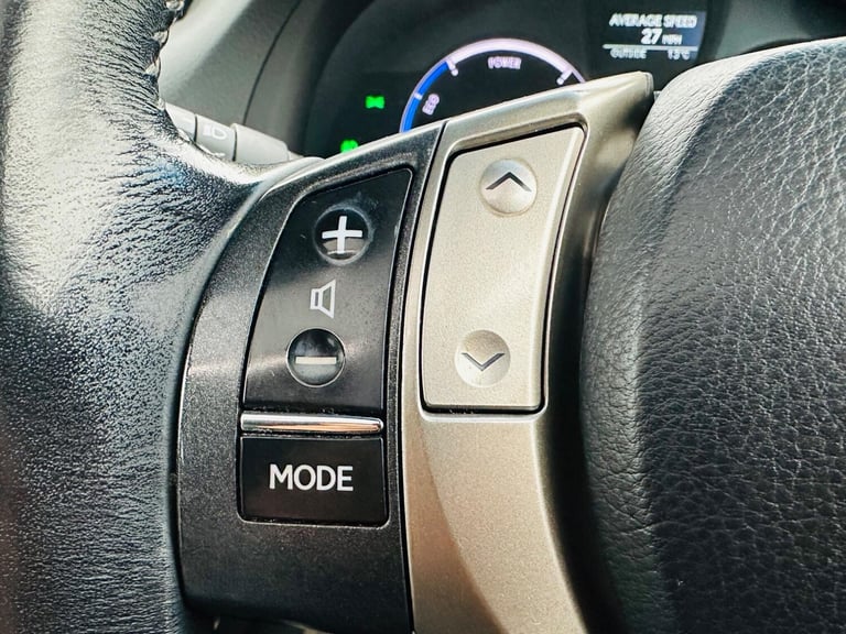 2014 Lexus RX 3.5 450h V6 Advance SUV 5dr Petrol Hybrid CVT 4WD Euro 5 (s/s) (Pan Roof) ( ESTATE ...