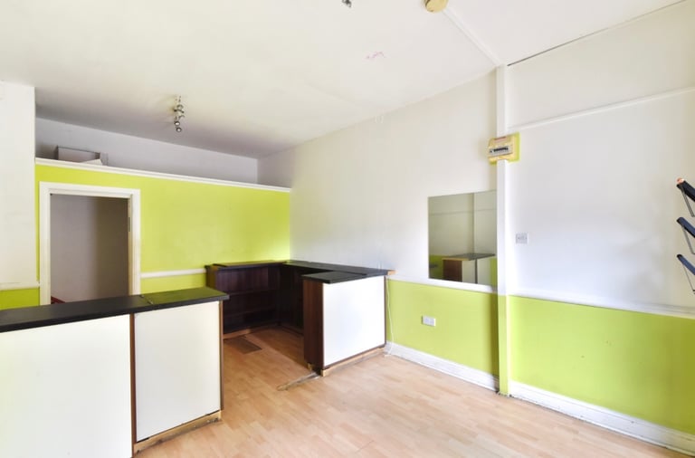 Shop / Cafe / Takeaway to Rent