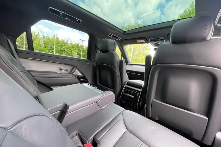 2025 Land Rover Range Rover Sport 3.0 D250 MHEV Edition SUV 5dr Diesel Auto 4WD Euro 6 (s/s) (250...