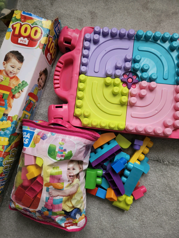 image for Toy - Mega Blocks & Play Table