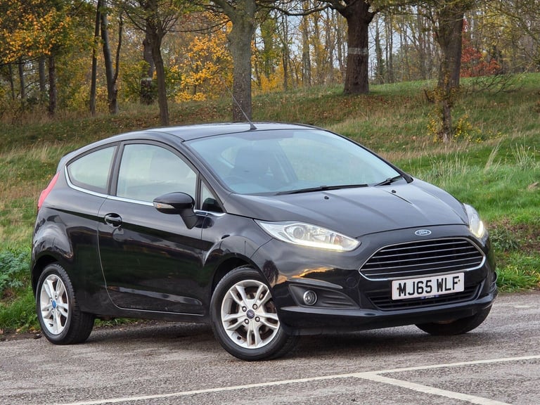 image for 2015 Ford Fiesta 1.25 Zetec Euro 6 3dr Hatchback Petrol Manual