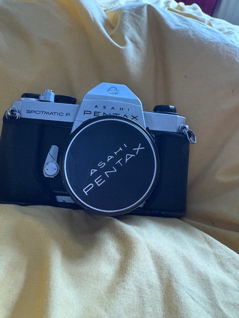 Asahi Pentax Spotmatic F 35mm Film Camera