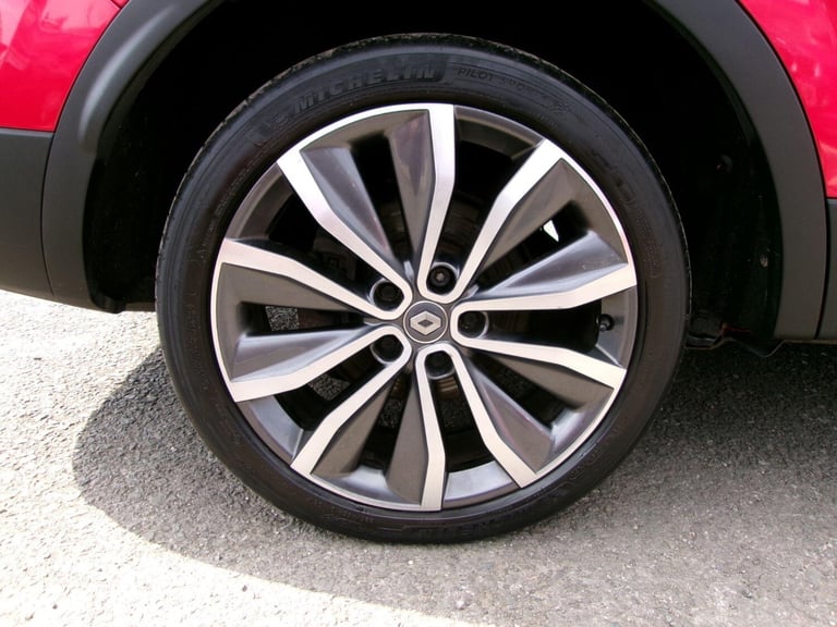 2019 Renault Kadjar 1.5 Blue dCi S Edition Euro 6 (s/s) 5dr HATCHBACK Diesel Manual