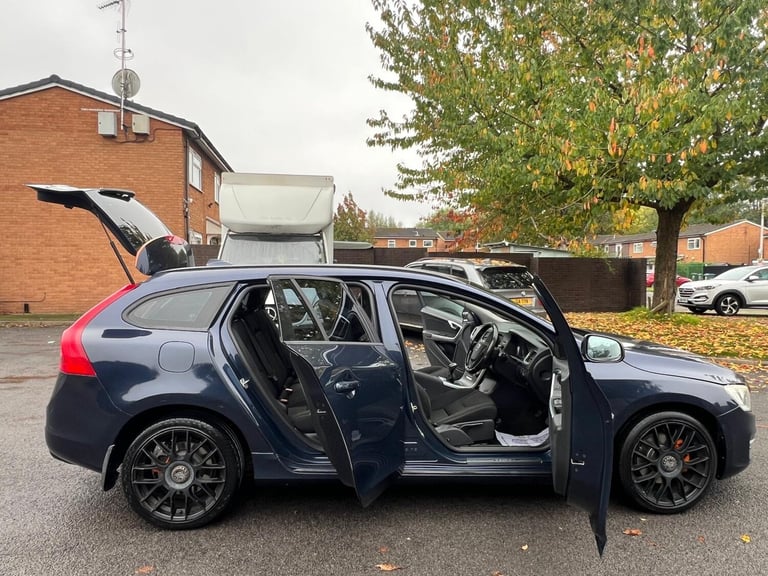 2014 Volvo V60 D4 [181] Business Edition 5dr ESTATE Diesel Manual