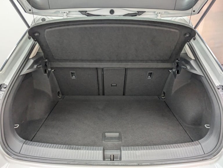 2022 Volkswagen T-Roc 1.0 TSI Life SUV 5dr Petrol Manual Euro 6 (s/s) (110 ps) PARK ASSIST+BLUETO...