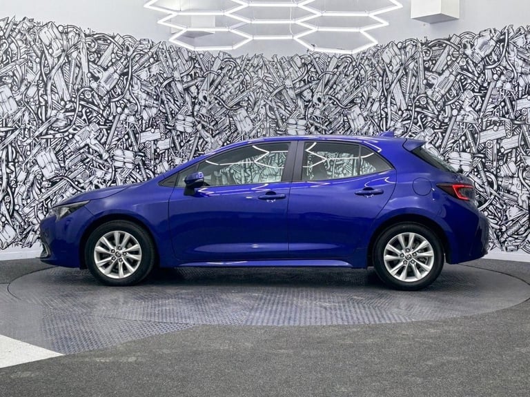 2023 Toyota Corolla 1.8 VVT-h Icon Hatchback 5dr Petrol Hybrid CVT Euro 6 (s/s) (140 ps) Hatchbac...