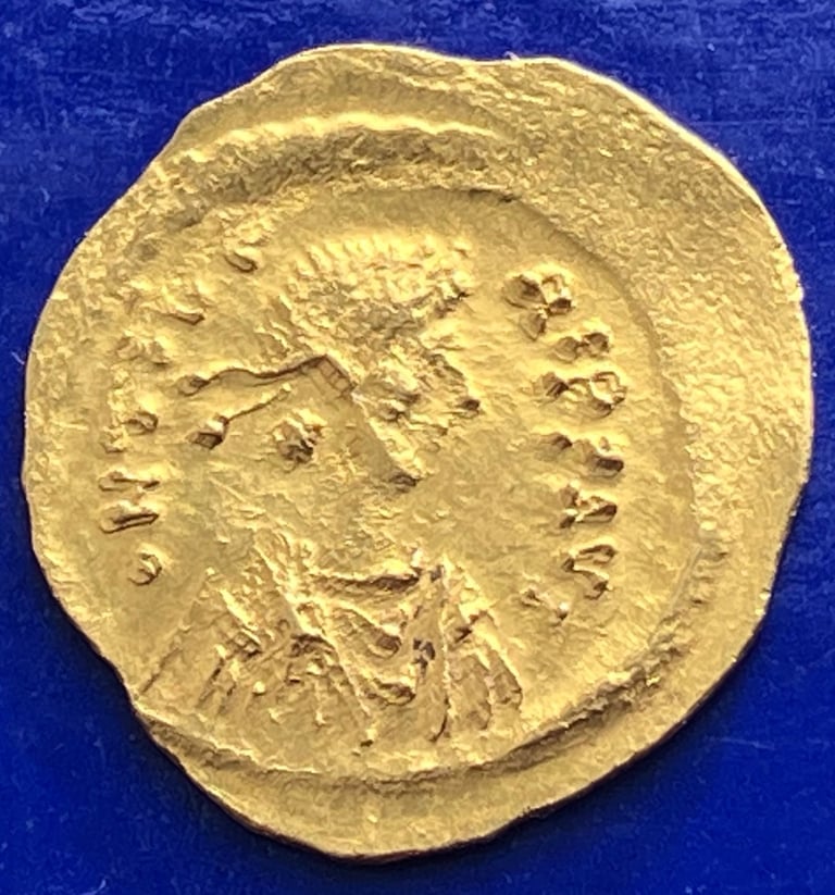 image for Gold Byzantine Coin Marcie Tiberius Gold Tremessus Roman Coin 582-602AD.