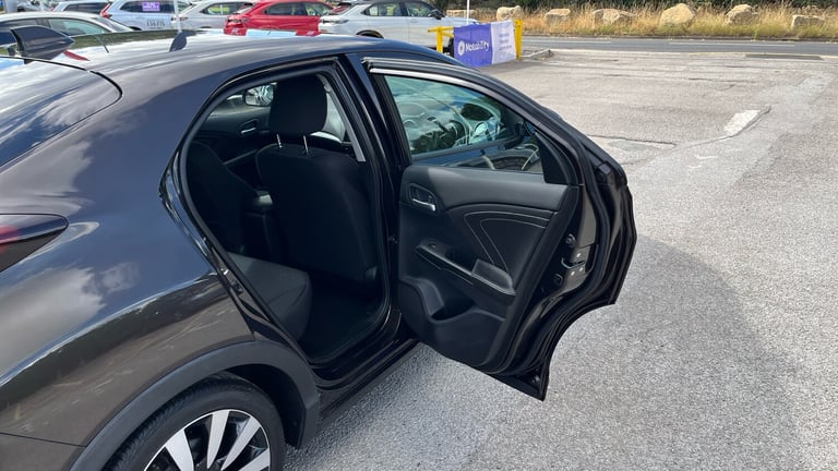 2017 Honda Civic 1.8 i-VTEC SE Plus 5dr [Nav] Petrol Hatchback Hatchback Petrol Manual