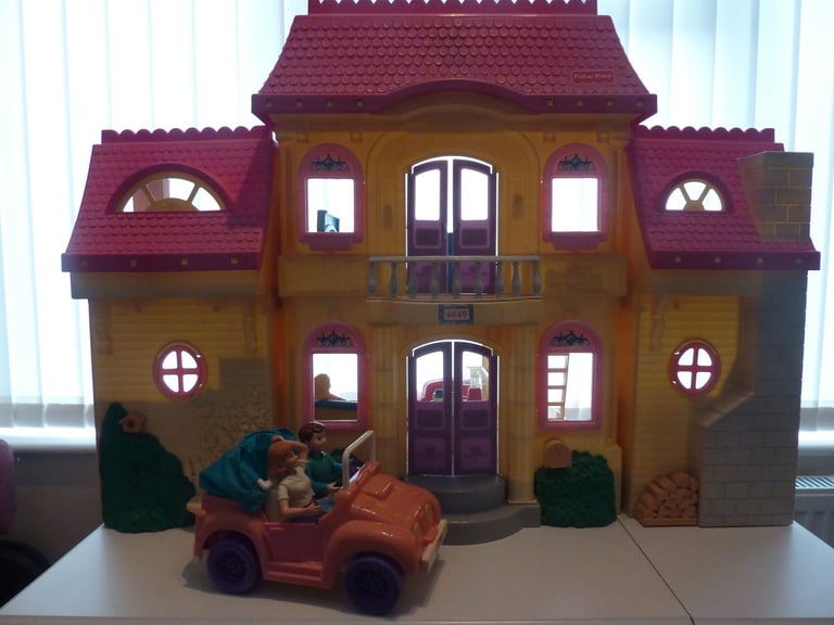 image for Fisher Price Dolls House