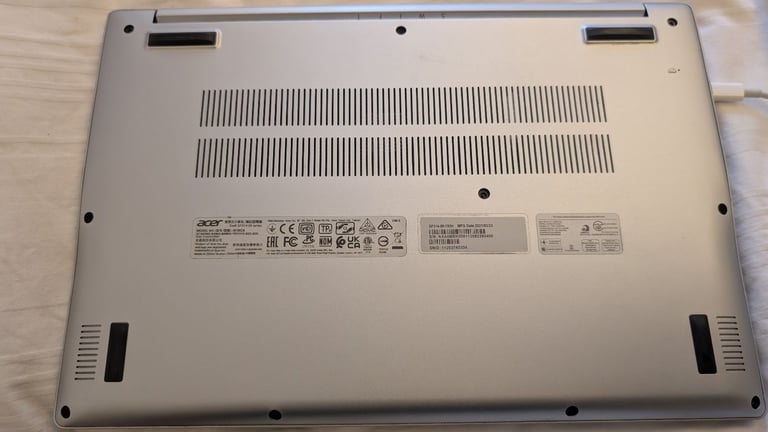 Acer Swift 3 14" 11th Gen Intel Core i7 16 RAM, 512 SSD