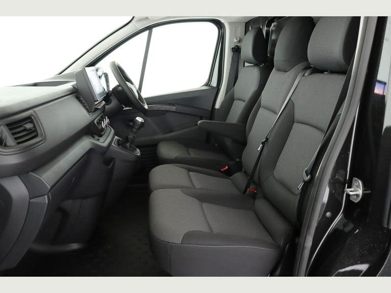 2025 Renault Trafic SL30 Blue dCi 130 Advance [Safety] Van PANEL VAN DIESEL Manual